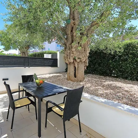 Apartment Topesa